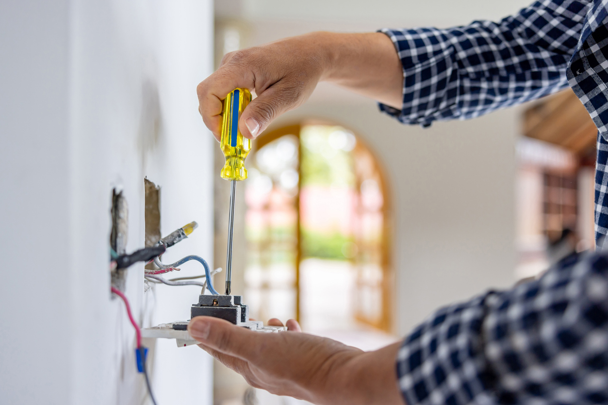 Power Outlet Installation